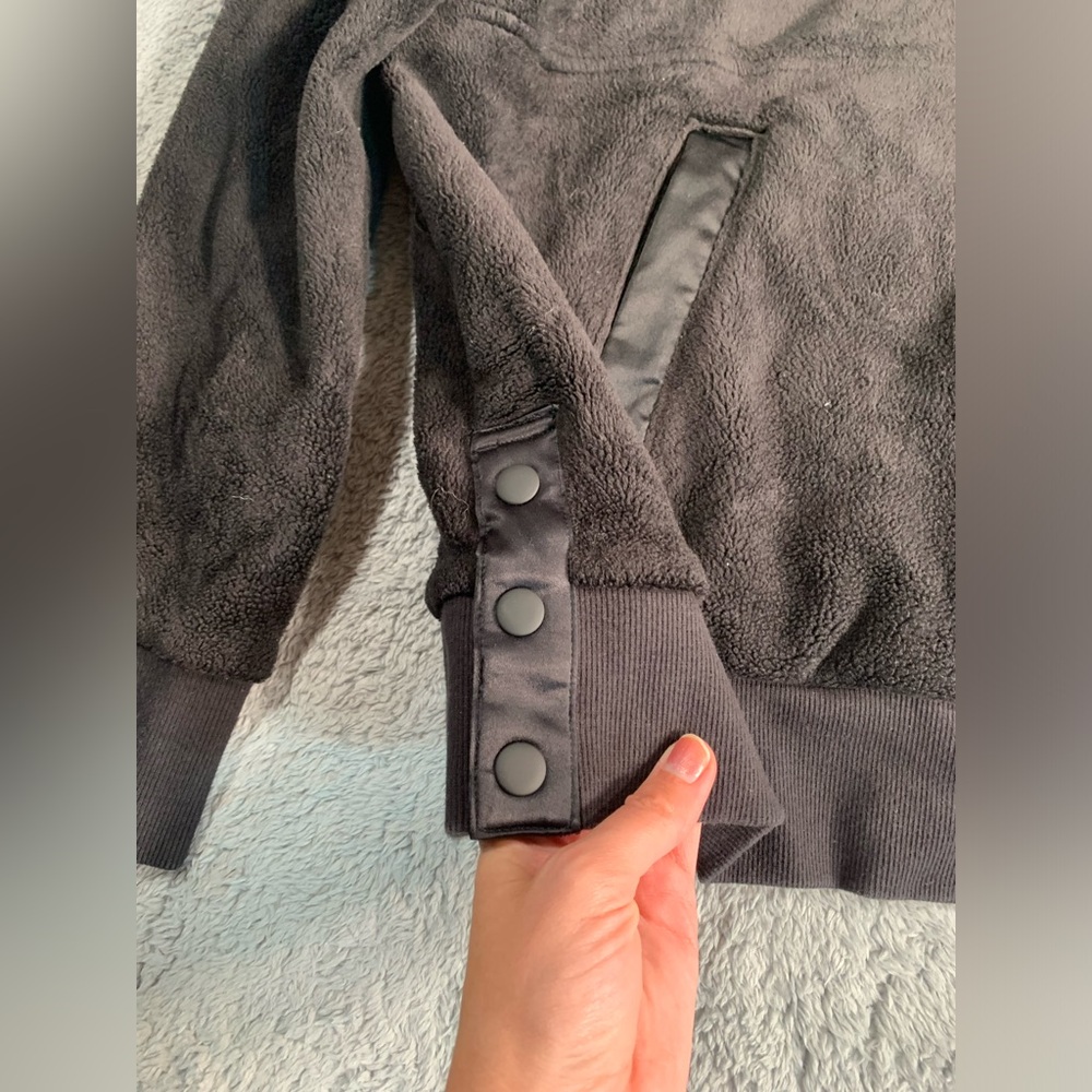 Athleta Fleece Pullover Black Medium - image 3